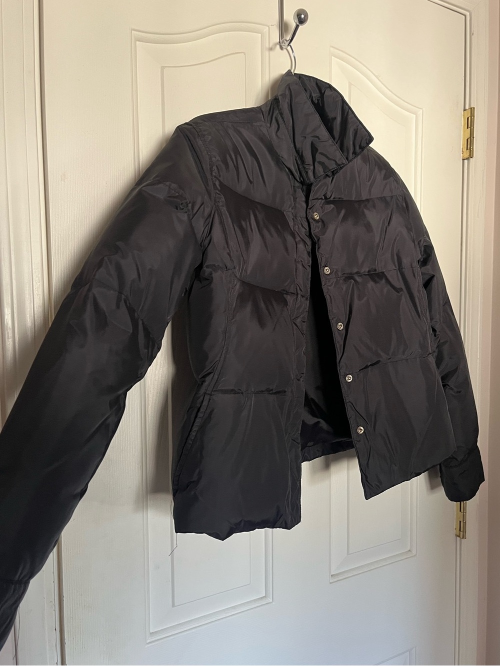 Banana Republic Women’s Puffer Jacket